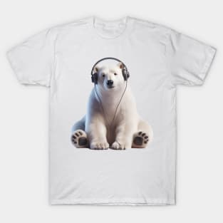 Polar bear listening to music T-Shirt